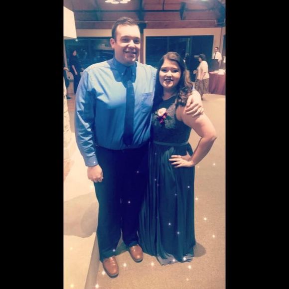 Meet your Posher, Hallē - Picture 1 of 1